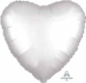 Heart Satin Luxe White Anagram packaged 45cm Each