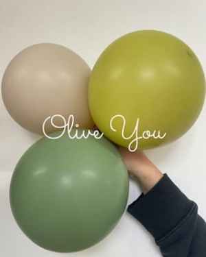 DIY Balloon Garland Olive You Pack