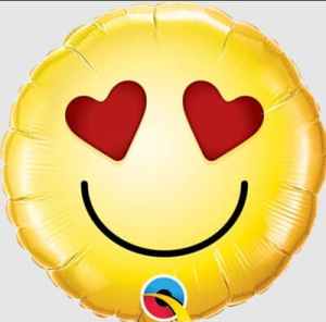 Qualatex Smiley Love 23cm Each